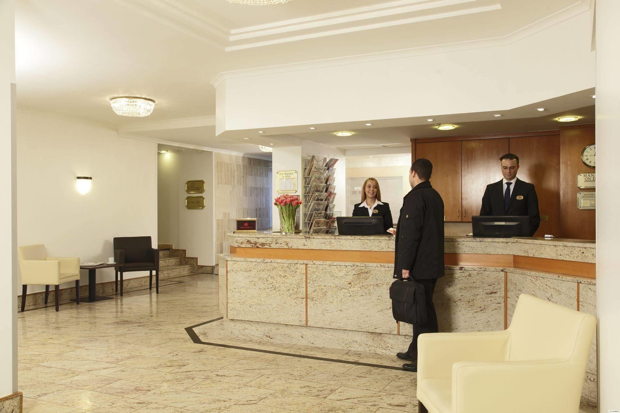فندق فندق إتش 4 فرانكفورت ميسي المظهر الخارجي الصورة